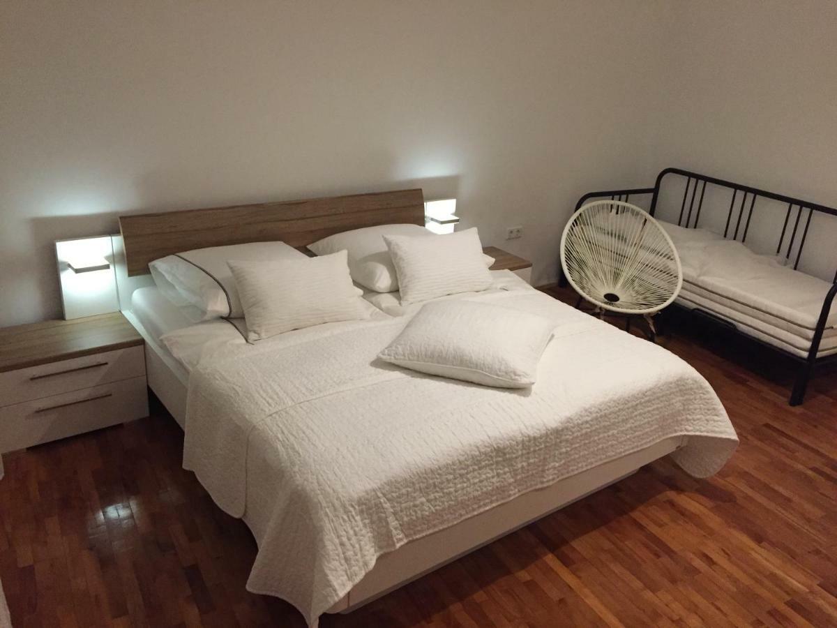 Central House Nona تْسْغيكفانِتْسا المظهر الخارجي الصورة